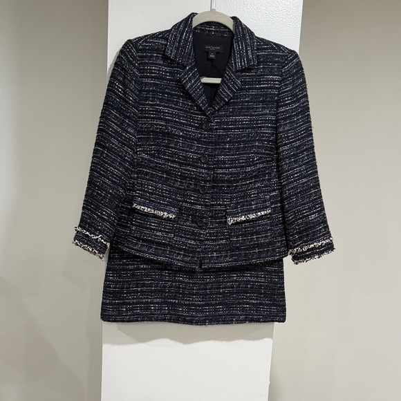 Ann Taylor Dresses & Skirts - Ann Taylor navy blue and white tweed blazer and matching skirt suit